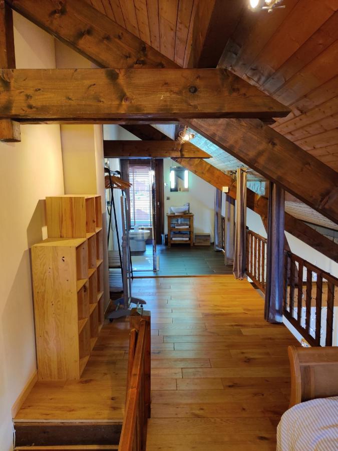 Spacious Ski Chalet In Traditional French Village, Sleeps 8, Four Star With Fibre Broadband Abondance Esterno foto