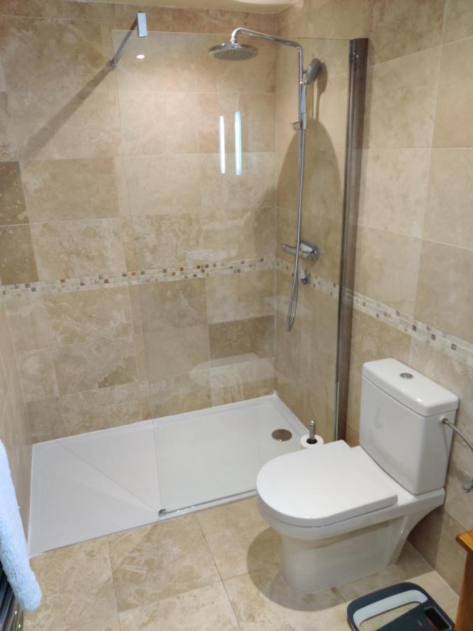 Spacious Ski Chalet In Traditional French Village, Sleeps 8, Four Star With Fibre Broadband Abondance Esterno foto