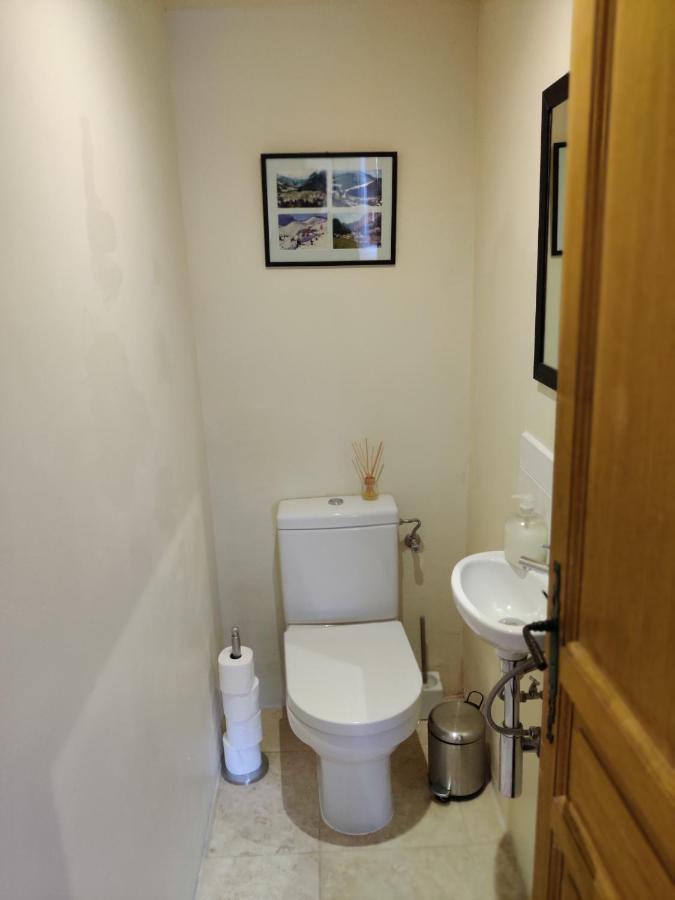 Spacious Ski Chalet In Traditional French Village, Sleeps 8, Four Star With Fibre Broadband Abondance Esterno foto