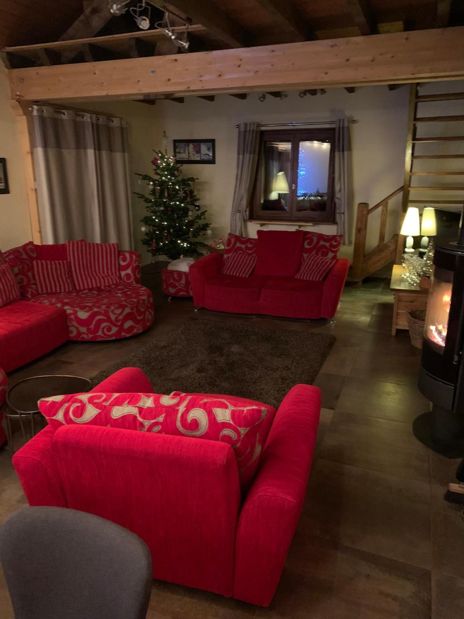 Spacious Ski Chalet In Traditional French Village, Sleeps 8, Four Star With Fibre Broadband Abondance Esterno foto